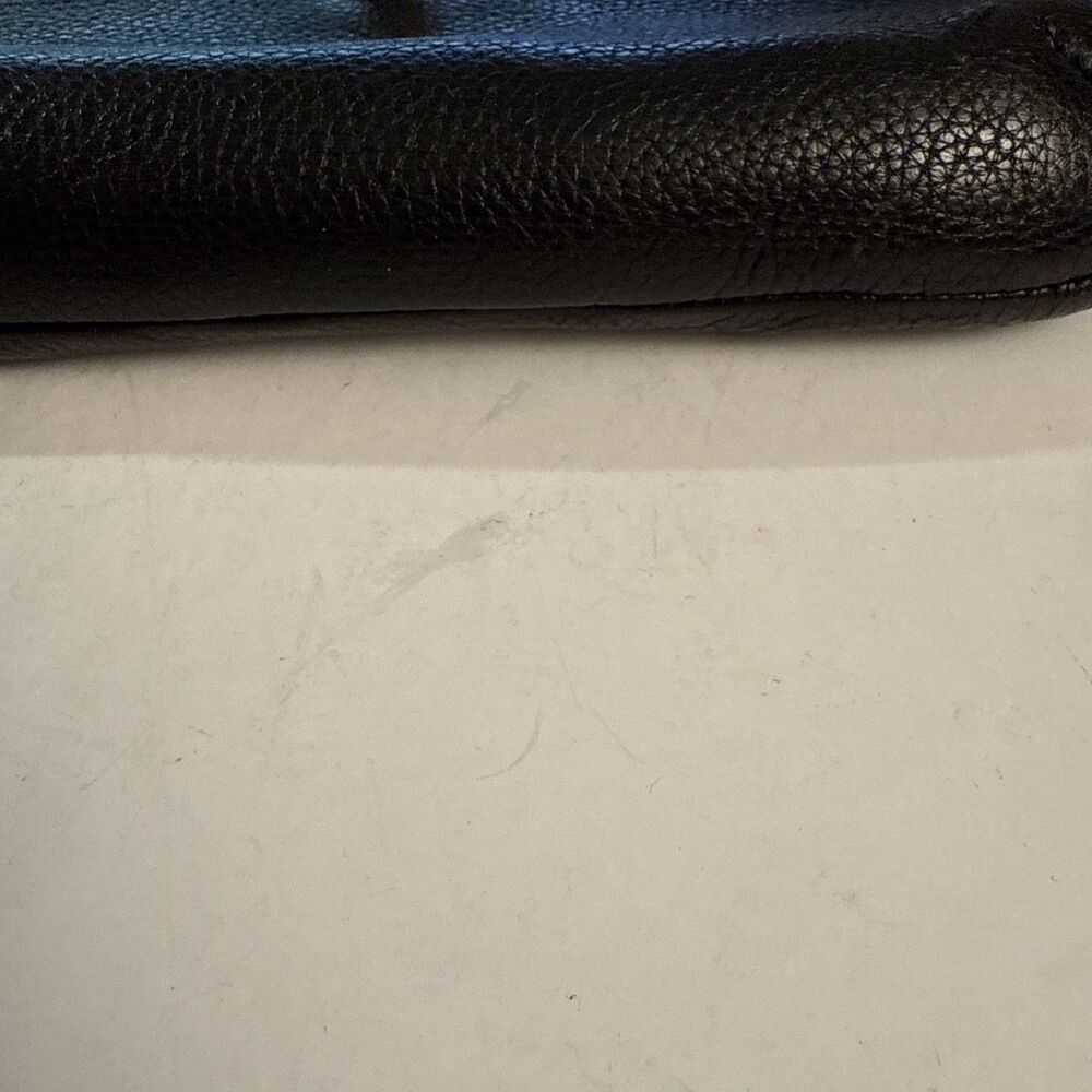 Coach Park Turnlock Black Pebbled Leather Wristlet Wallet - Picture 9 of 10